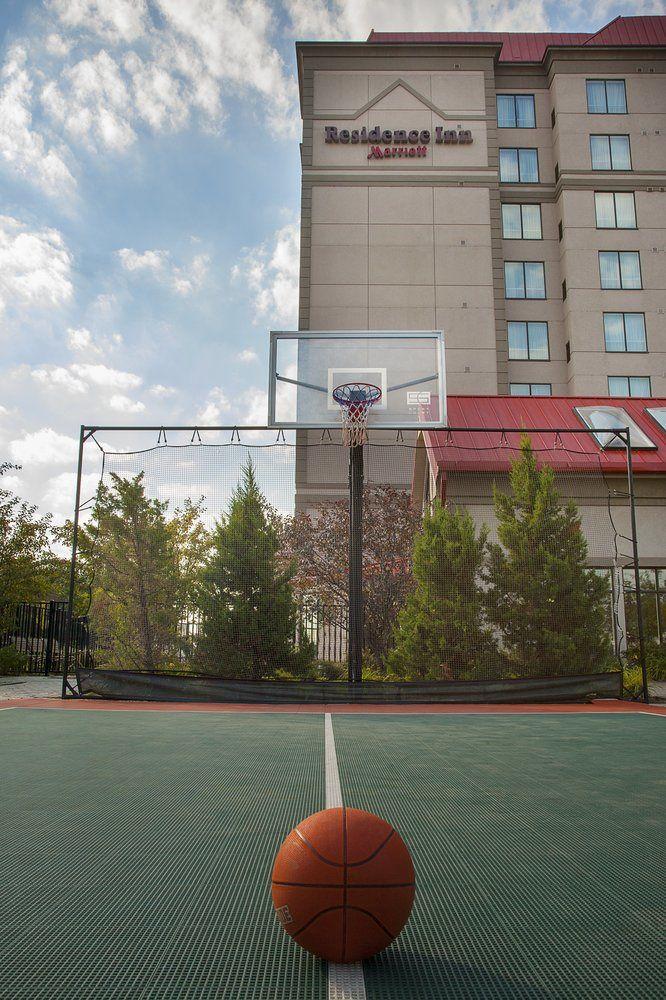 Residence Inn By Marriott Toronto Airport Екстериор снимка