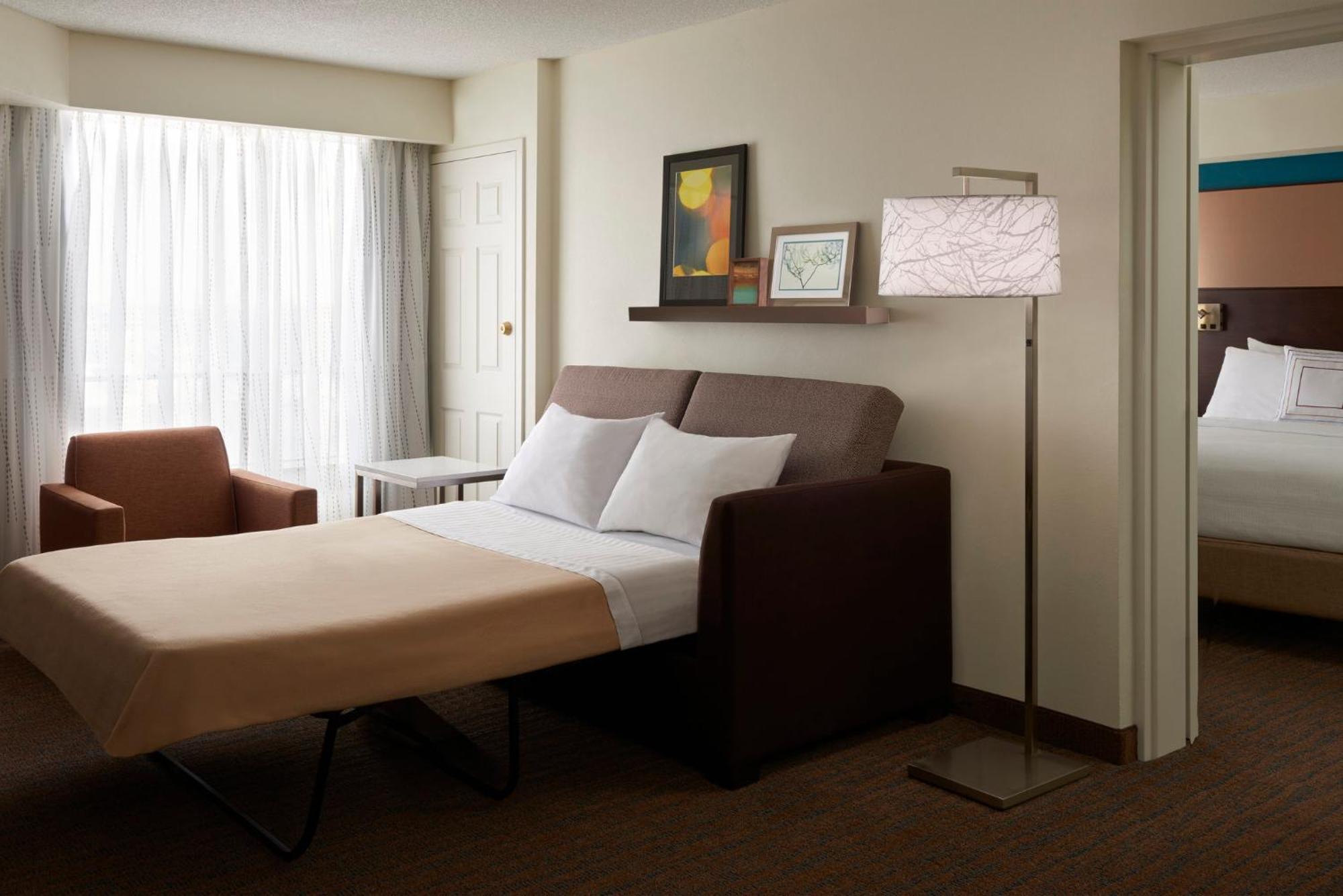 Residence Inn By Marriott Toronto Airport Екстериор снимка