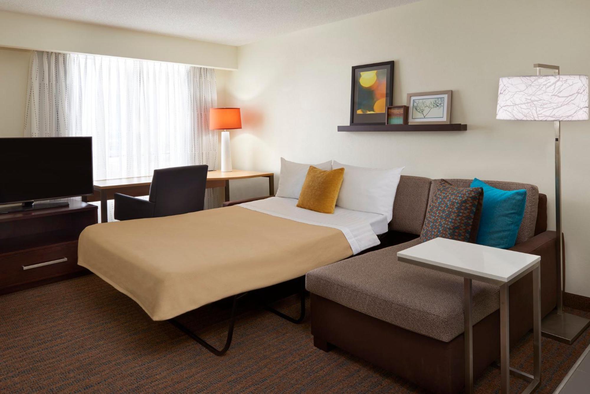 Residence Inn By Marriott Toronto Airport Екстериор снимка