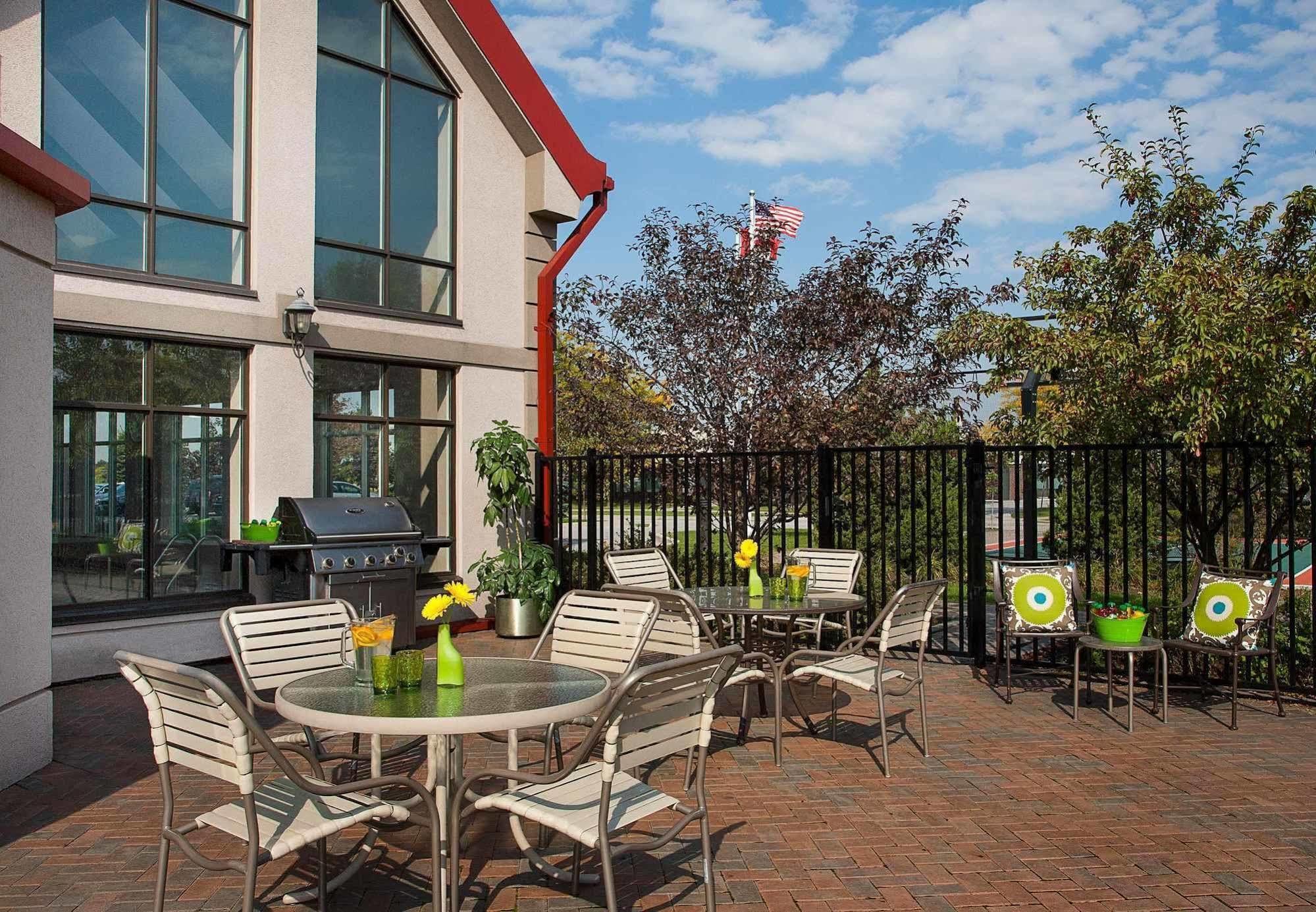 Residence Inn By Marriott Toronto Airport Екстериор снимка